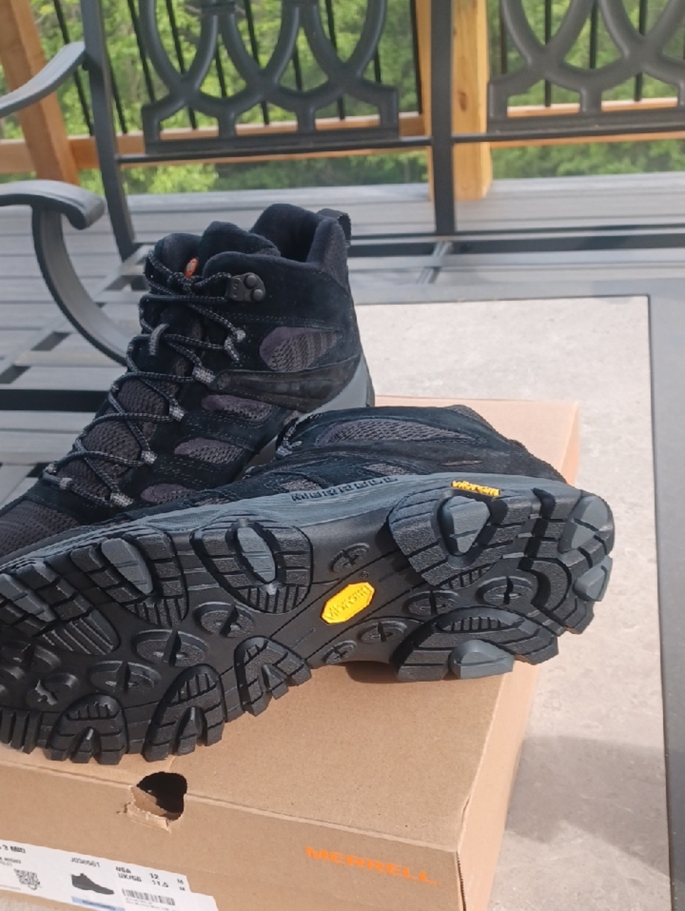 NEW MERRELL MEN'S BOOTS - Picture 3 of 5